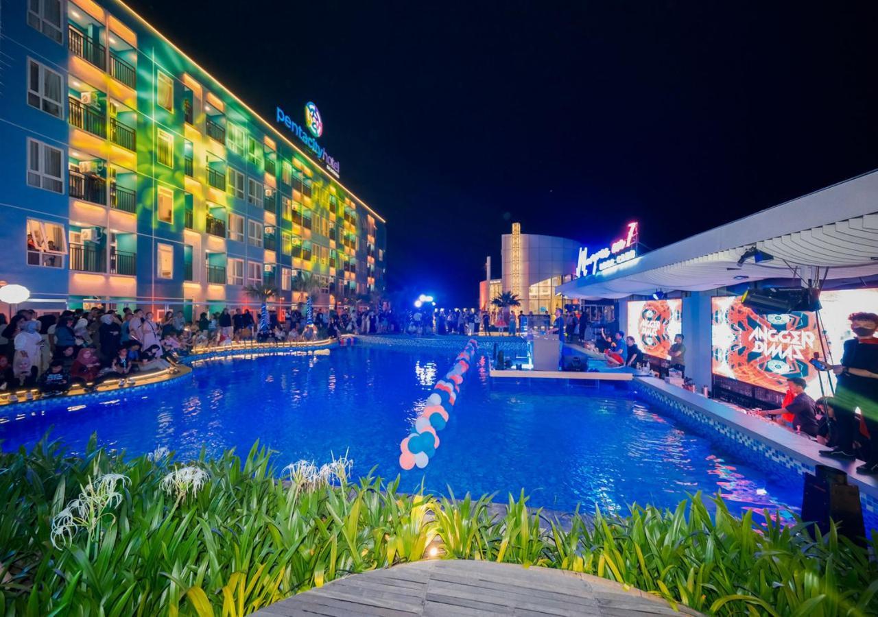 Pentacity Hotel Balikpapan Balikpapan (Borneo) Exterior foto